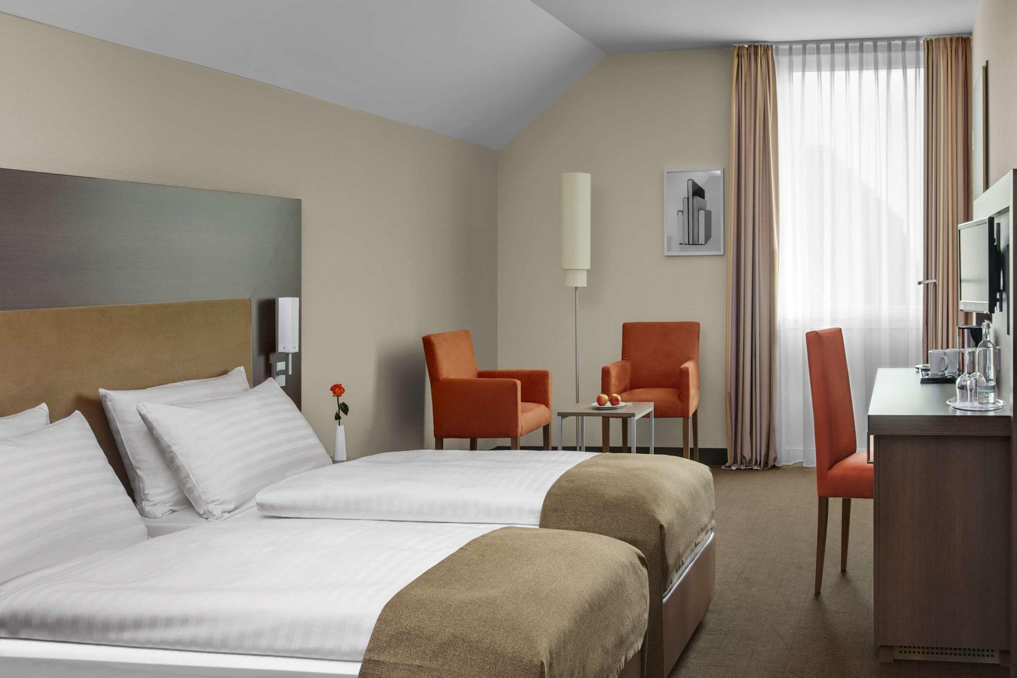 Intercityhotel Darmstadt Quarto foto